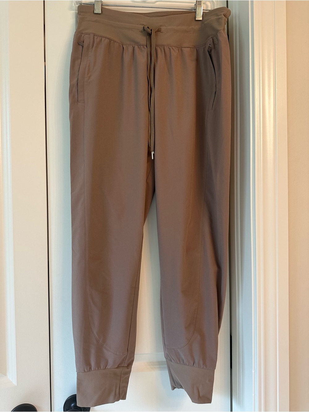 Women’s CALIA Drawstring Joggers